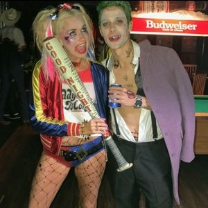 Complete Harley Quinn costume